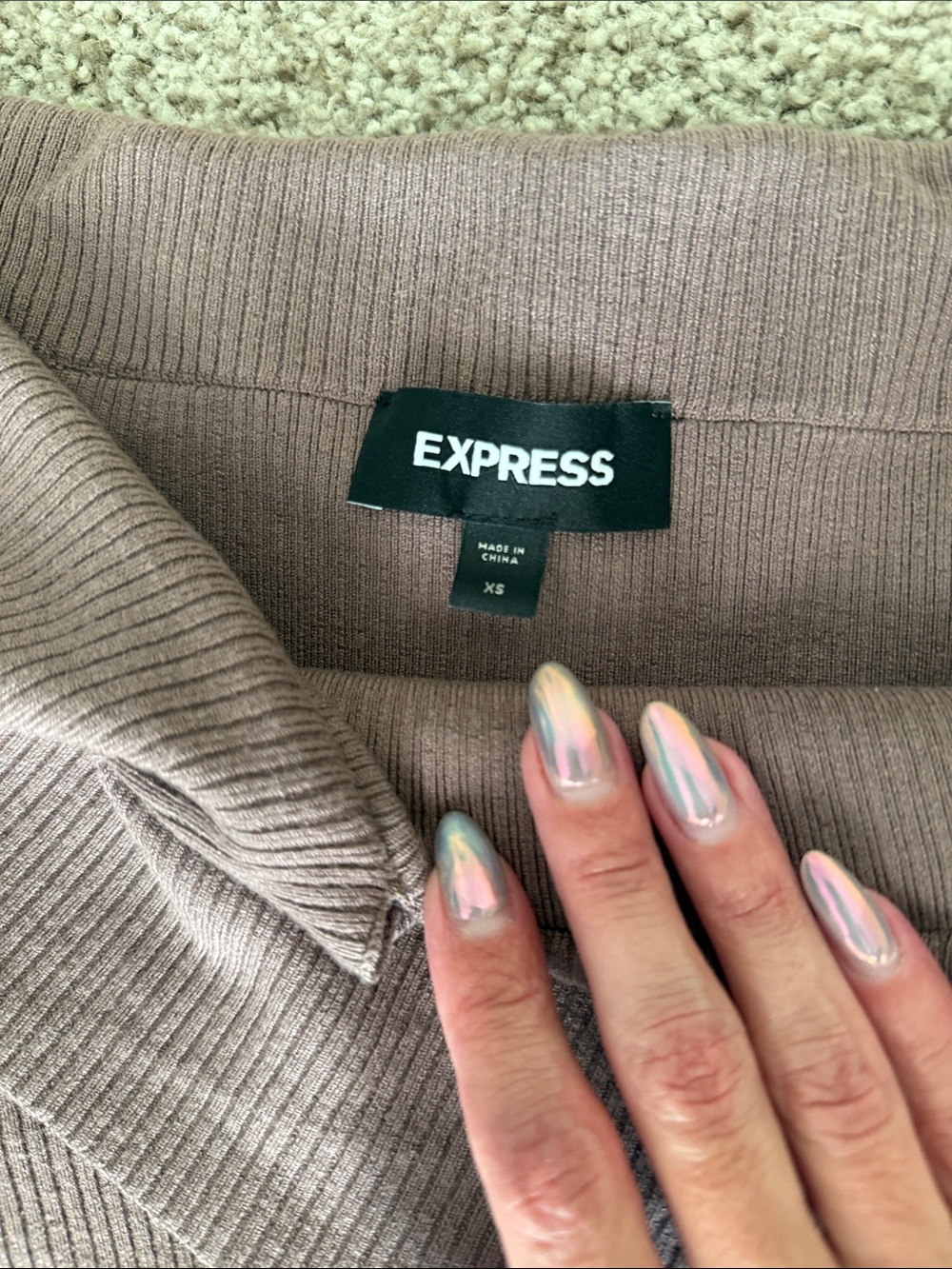 Express Ribbed Two-Piece Set — Mauve - Picture 3 of 4